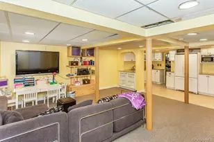 156-17 33rd Ave, Flushing, NY 11354 - Photo 33