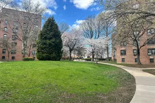 150-29 72nd Rd, Flushing, NY 11367 - Photo 21