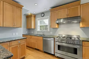31 Spring St S, South Salem, NY 10590 - Photo 9