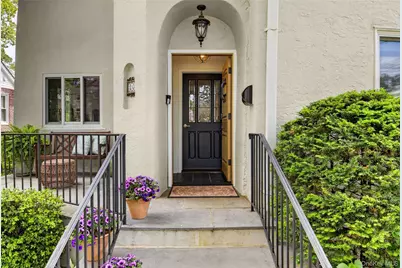 20 Raynor Avenue, Mount Vernon, NY 10552 - Photo 3