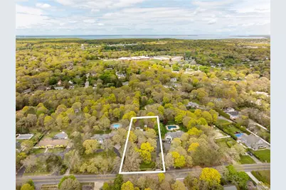 27 Bay Avenue W, Hampton Bays, NY 11946 - Photo 47