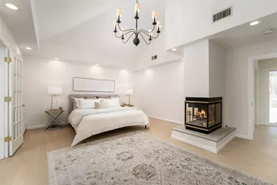 27 Bay Avenue W, Hampton Bays, NY 11946 - Photo 19
