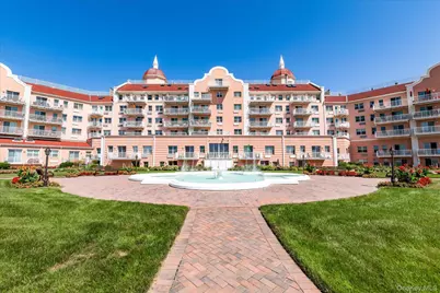 2 Richmond Road #3U, Long Beach, NY 11561 - Photo 1
