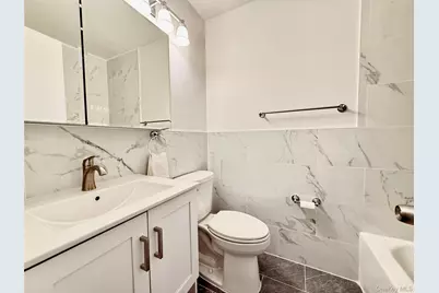 67-45A Cloverdale Lane #167, Bayside, NY 11364 - Photo 17