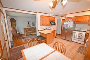 361 Travis Ave, Elmont, NY 11003 - Photo 5