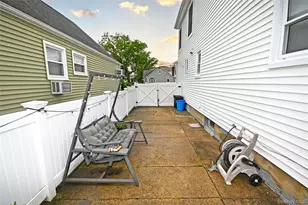 361 Travis Ave, Elmont, NY 11003 - Photo 29