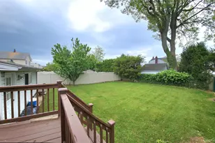 11 Howard St, Hicksville, NY 11801 - Photo 21