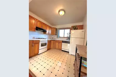 11 Howard Street, Hicksville, NY 11801 - Photo 7
