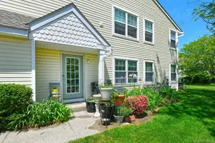 130 Commodore Cir, Port Jefferson Station, NY 11776 - Photo 3