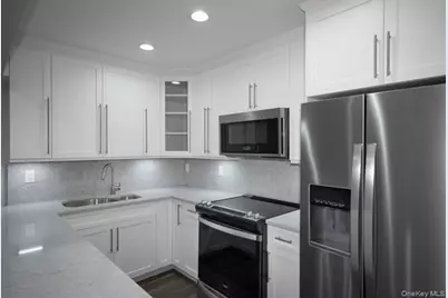 116 Smithtown Boulevard #14A, Nesconset, NY 11767 - Photo 3