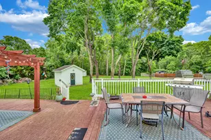 98 Granny Rd, Farmingville, NY 11738 - Photo 19