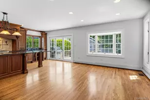 12 Davison Ave, East Rockaway, NY 11518 - Photo 11