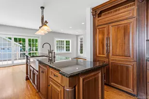 12 Davison Ave, East Rockaway, NY 11518 - Photo 17