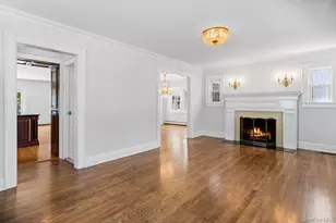 12 Davison Ave, East Rockaway, NY 11518 - Photo 5