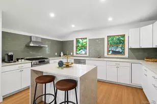 8 Woodhaven Pl, East Northport, NY 11731 - Photo 7
