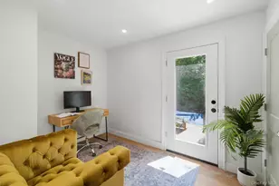 8 Woodhaven Pl, East Northport, NY 11731 - Photo 17