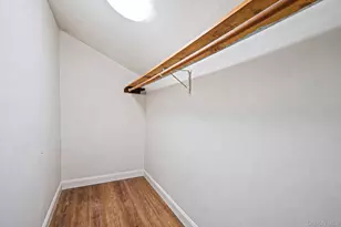 8 Woodhaven Pl, East Northport, NY 11731 - Photo 15