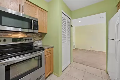 86 W Cambridge Drive W #86, Copiague, NY 11726 - Photo 23
