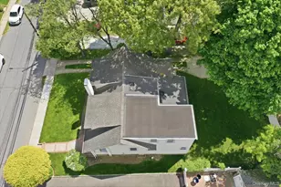176 Wright Ave, Malverne, NY 11565 - Photo 3