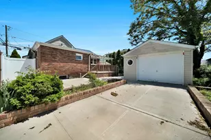 105 Claridge Ave, Elmont, NY 11003 - Photo 3