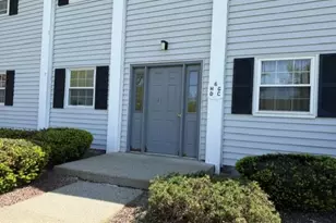 6 Yew Ct, Fishkill, NY 12524 - Photo 3