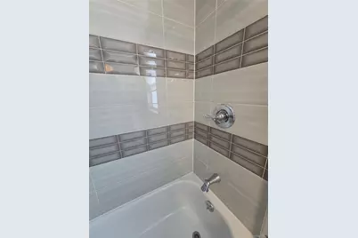 228-05 69th Avenue #96, Bayside, NY 11364 - Photo 9