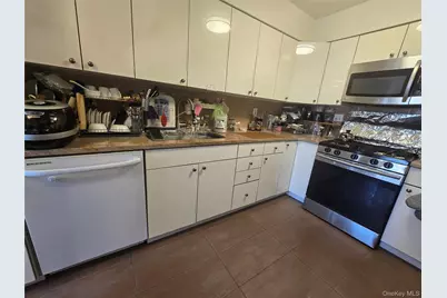 228-05 69th Avenue #96, Bayside, NY 11364 - Photo 21