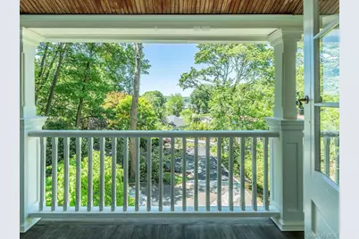 291 Prospect Avenue, Sea Cliff, NY 11579 - Photo 5