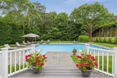 24 Bridle Path, Westhampton Beach, NY 11978 - Photo 3