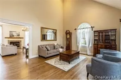 24 Bridle Path, Westhampton Beach, NY 11978 - Photo 9