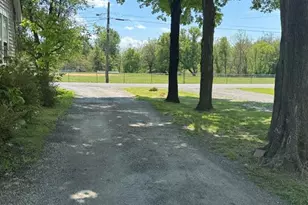 12 Edmunds Ln, Pine Bush, NY 12566 - Photo 3