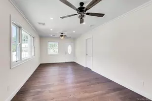 87 Willett Ave, Sayville, NY 11782 - Photo 7