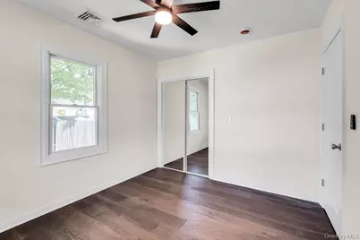 87 Willett Avenue, Sayville, NY 11782 - Photo 9
