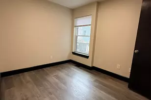 268 Carpenter Ave, Newburgh, NY 12550 - Photo 13