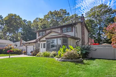 14 Mountain Street, Ronkonkoma, NY 11779 - Photo 37