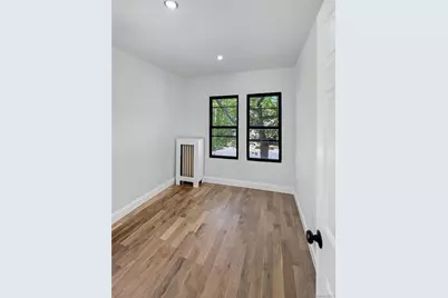 91-38 Springfield Boulevard, Queens Village, NY 11428 - Photo 9