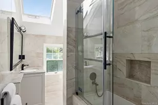 28 Windermere Dr, Sag Harbor, NY 11963 - Photo 11
