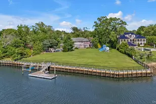 1304 Seawane Dr, Hewlett, NY 11557 - Photo 43