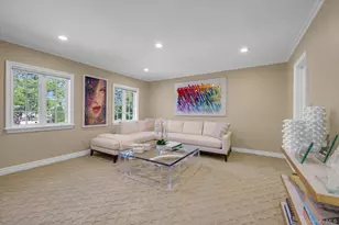 1304 Seawane Dr, Hewlett, NY 11557 - Photo 31