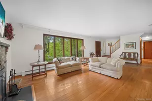 230 Sweet Hollow Rd, Huntington, NY 11743 - Photo 7