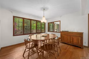 230 Sweet Hollow Rd, Huntington, NY 11743 - Photo 9