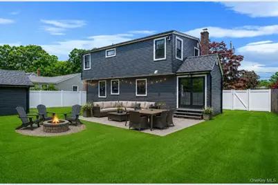 11 Lakewood Avenue, Ronkonkoma, NY 11779 - Photo 3