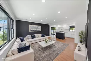 11 Lakewood Ave, Ronkonkoma, NY 11779 - Photo 9