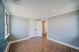 11 Lakewood Ave, Ronkonkoma, NY 11779 - Photo 21