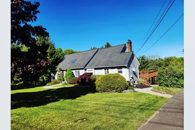 214 W Mombasha Road, Monroe, NY 10950 - Photo 3