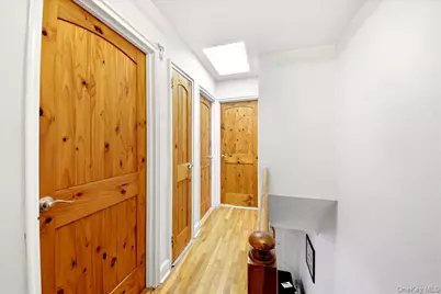 709 Logan Avenue, Bronx, NY 10465 - Photo 17