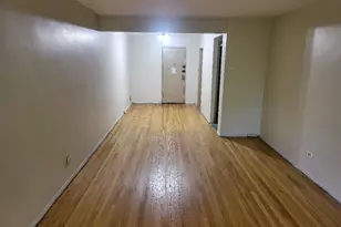 87-50 204th St, Hollis, NY 11423 - Photo 3