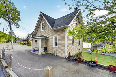 83 Edgemere Avenue, Greenwood Lake, NY 10925 - Photo 17