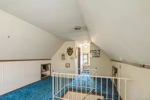 4 May Ct, West Hempstead, NY 11552 - Photo 23