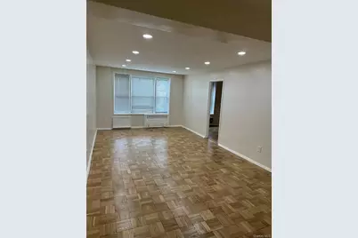 250 North Broadway North #2E, Yonkers, NY 10701 - Photo 1